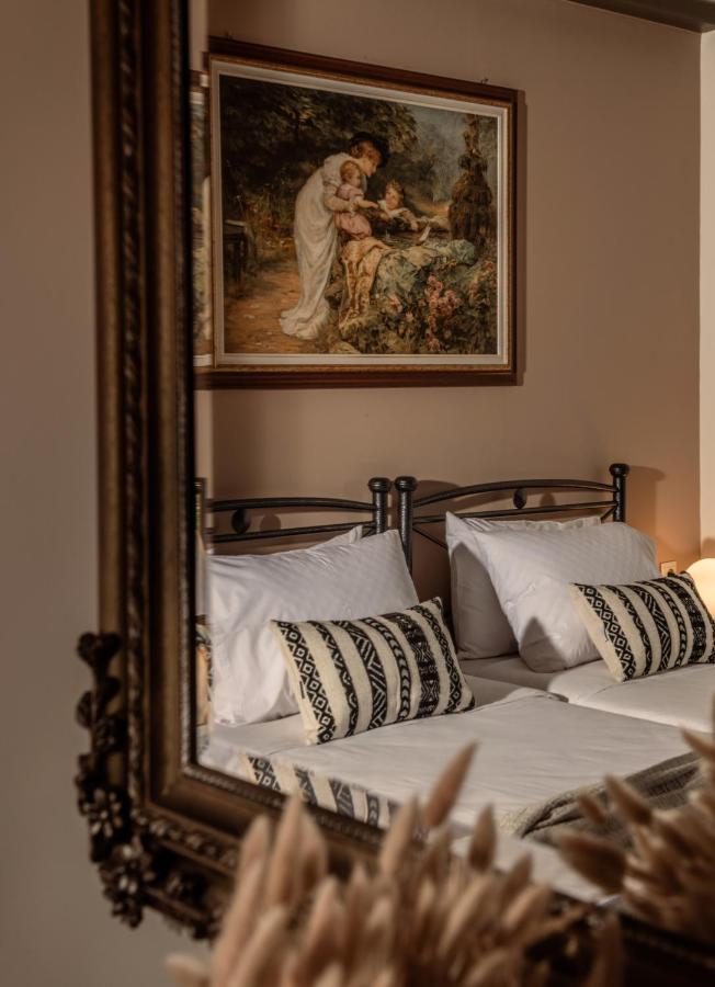 Amalthia Villa Mouzákion Esterno foto