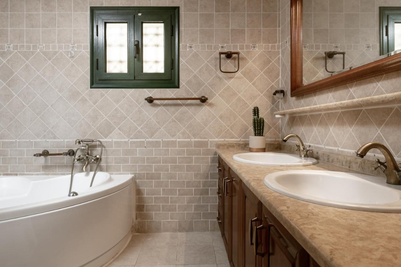 Amalthia Villa Mouzákion Esterno foto