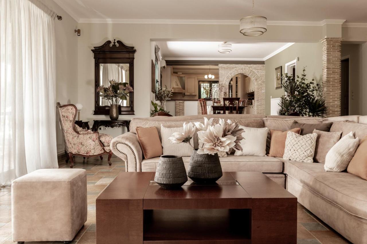 Amalthia Villa Mouzákion Esterno foto