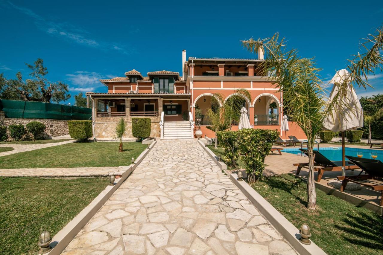 Amalthia Villa Mouzákion Esterno foto